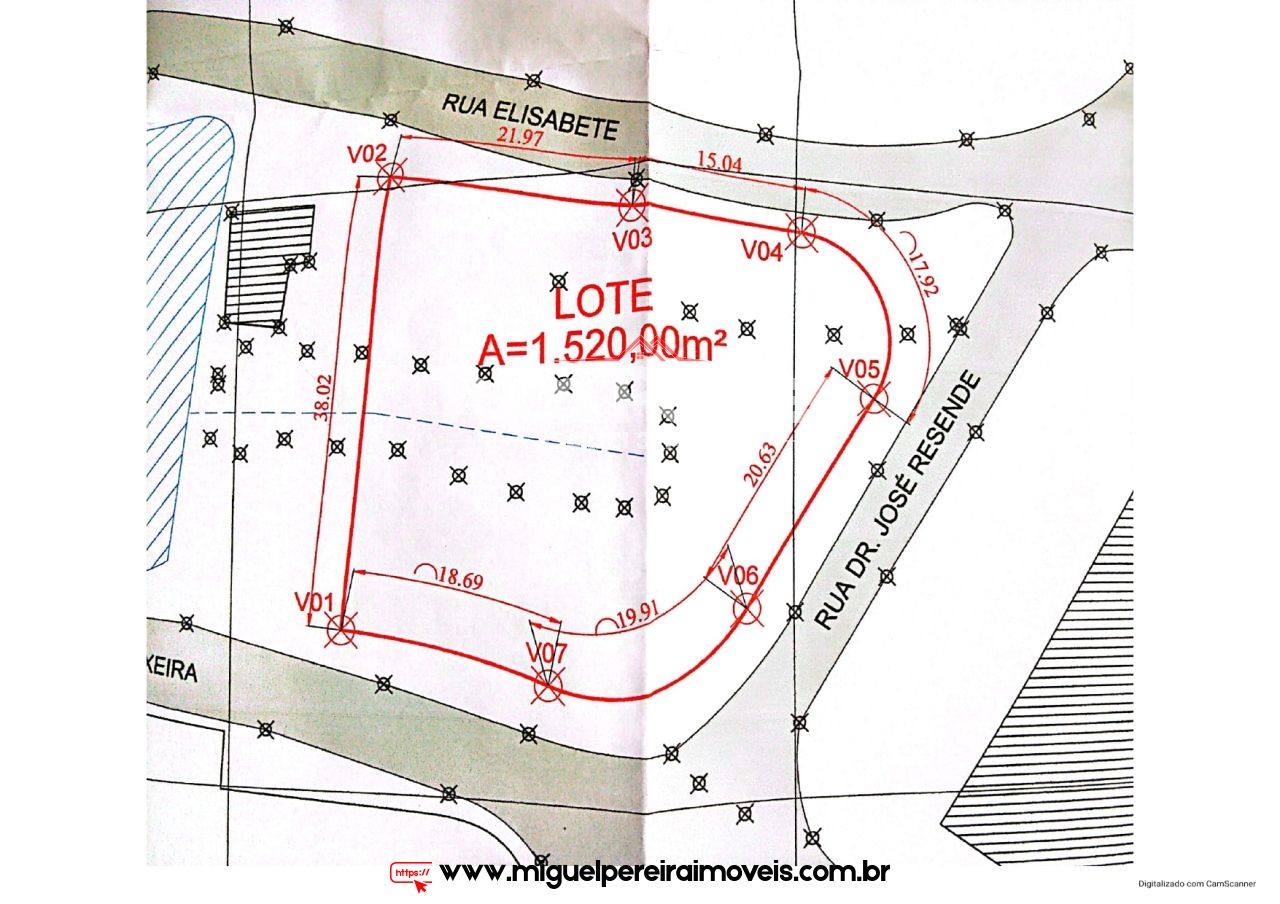 Terreno com ótima localização - Comercial | Código:T18