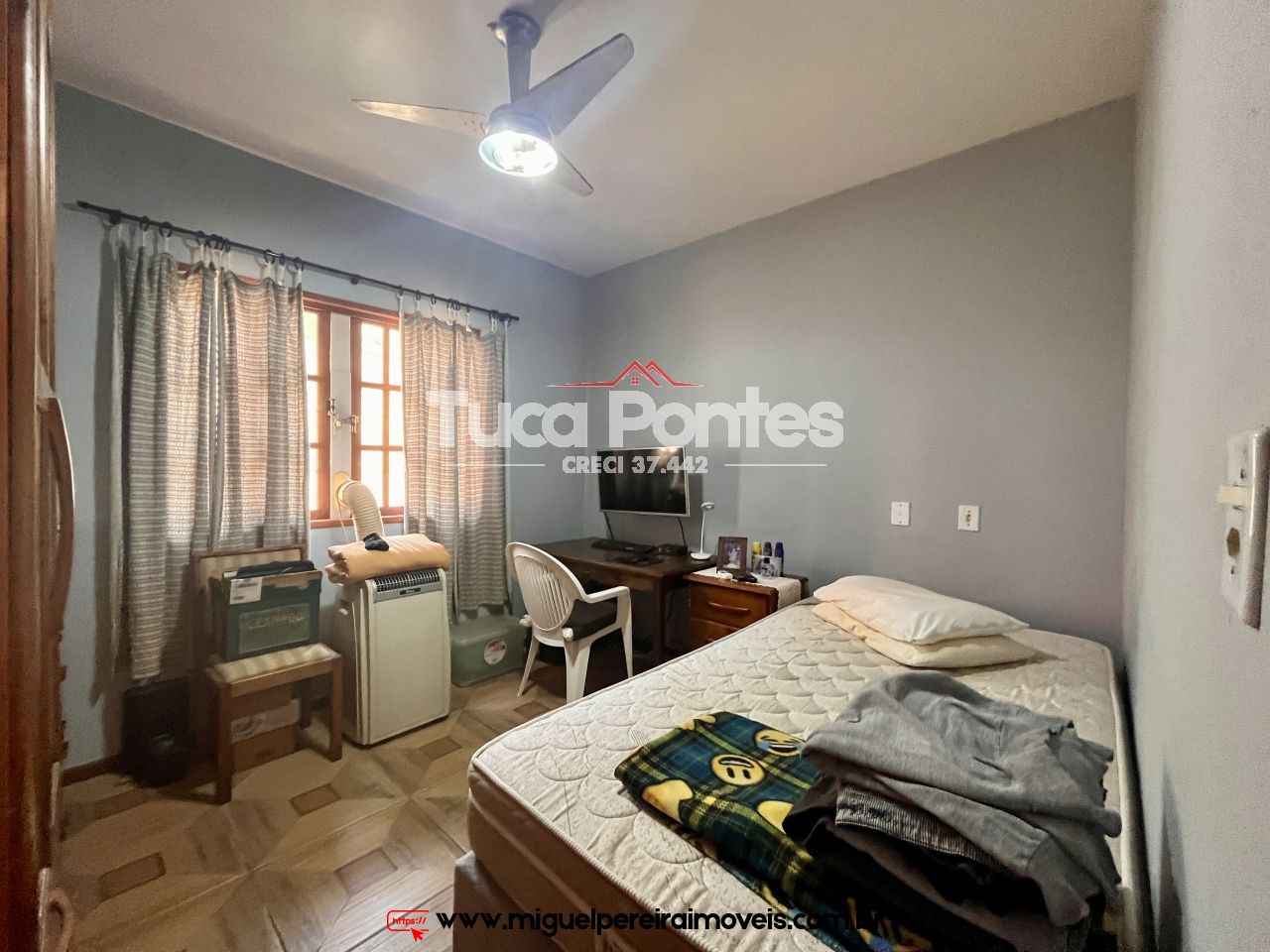 Linda chácara medindo 10.348 m² - Com espaço Gourmet e estufa | Código:C69