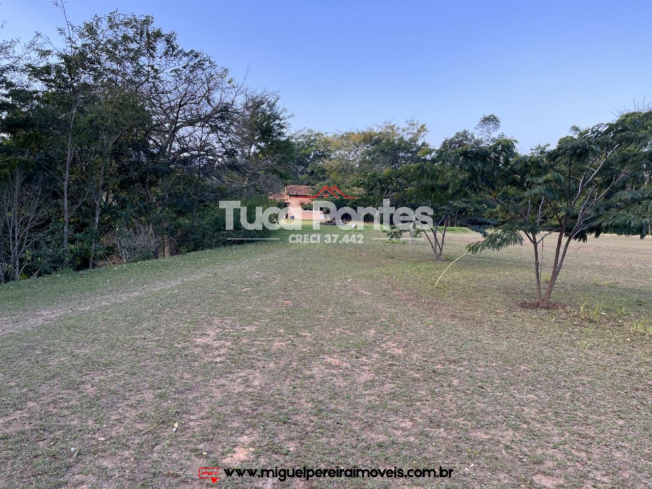 Luxuosa Propriedade Rural  - 2.8 hectares de elegância | Código:S30